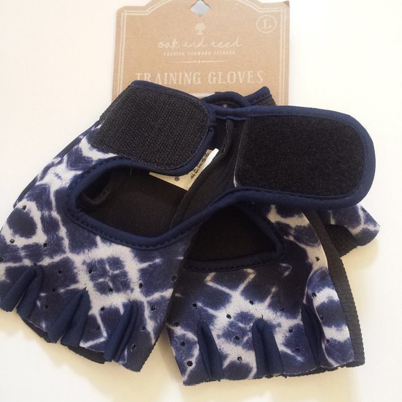 Oak and Reed Training Gloves - Picture 2 of 7